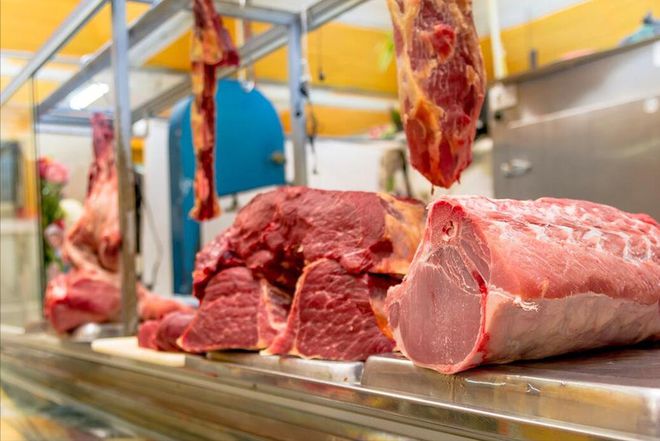 卖牛肉为啥摊贩挂着卖？内行人说出4个原因吃这么多年明白了(图2)