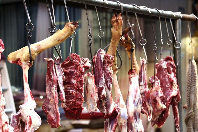卖牛肉为啥摊贩挂着卖？内行人说出4个原因吃这么多年明白了(图4)