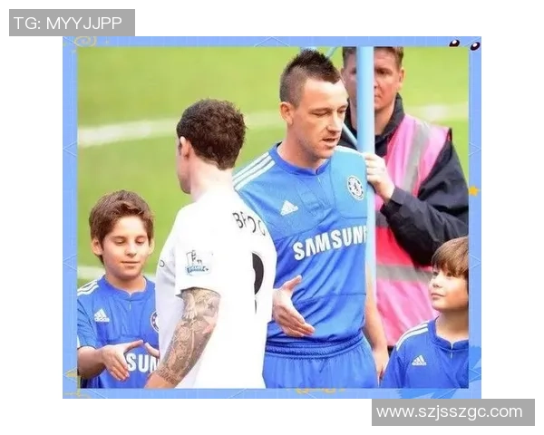 足球场上的魅力与挑战 女生喷球星背后的故事与情感纠葛